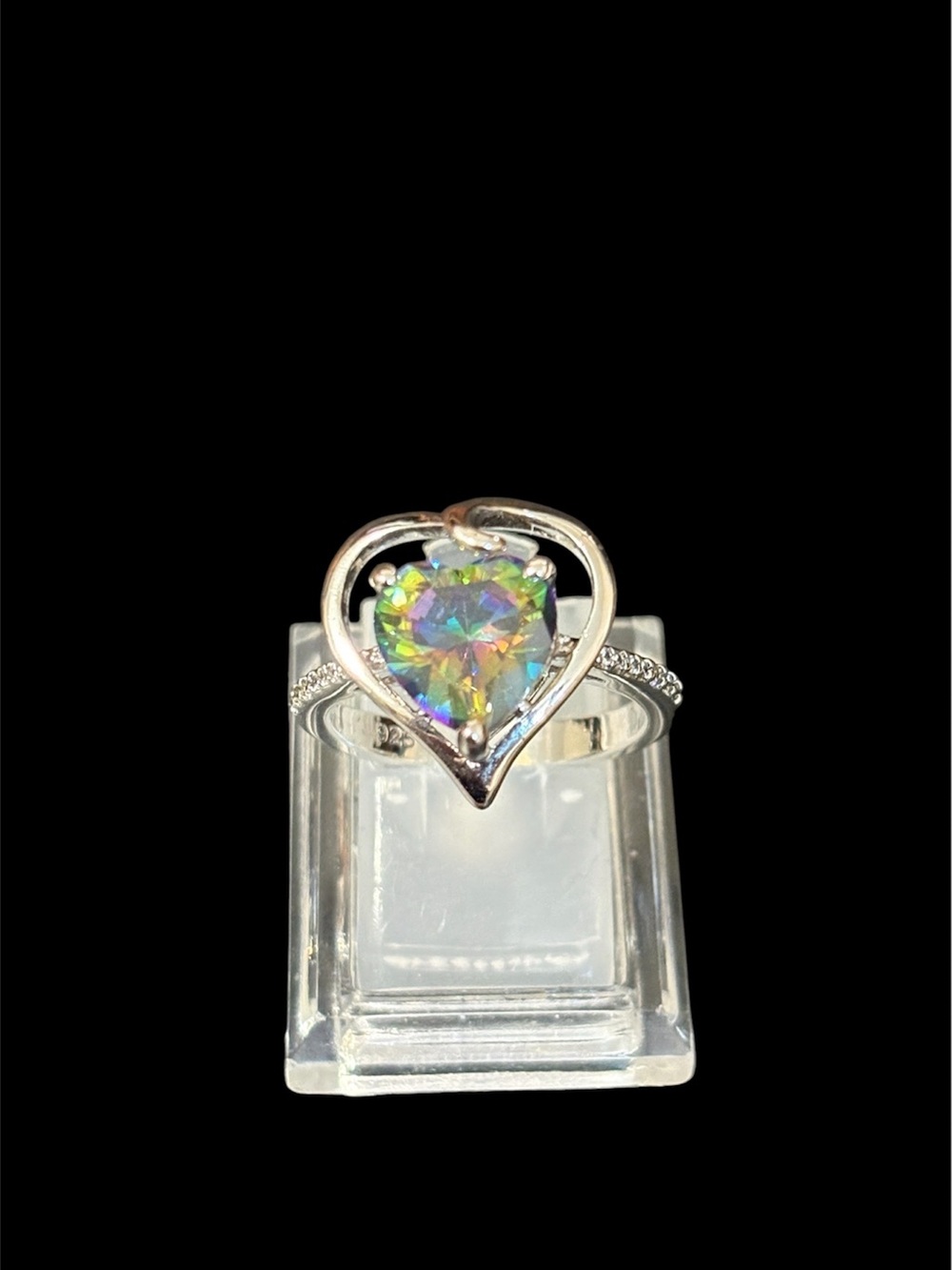 Silver Heart Ring with Rainbow Mystic Topaz 925
